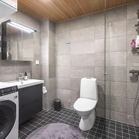 Apartamento Ydinkeskustassa Saunallinen Huoneisto Kahdessa Tasossa